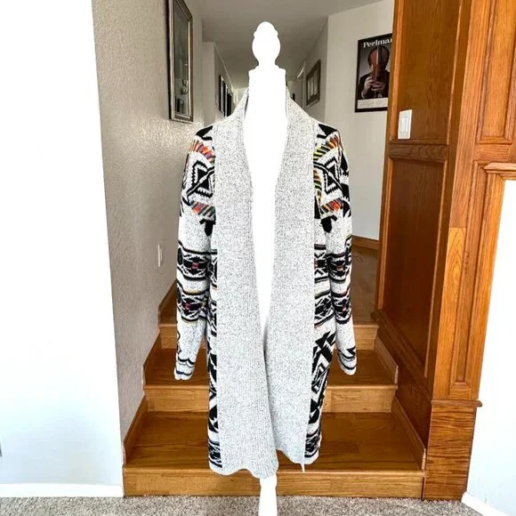 Anthropologie Northern Angel Rainbow Grey Aztec Duster Cardigan - Picture 3 of 15